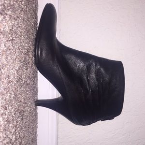 Nine west booties
